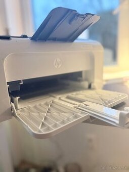 Predám laserovú tlačiareň HP LaserJet Pro M12w