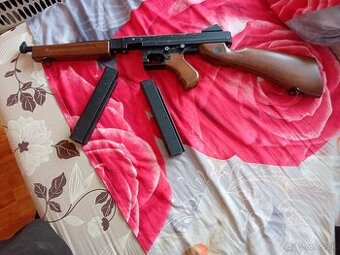 Airsoftová zbran THOMPSON