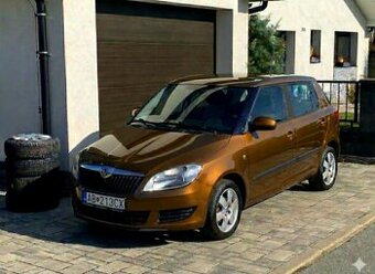 ŠKODA FABIA II 1.4 16V BENZÍN ZACHOVALÝ STAV