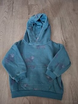 Modro-zelena mikina c. 92