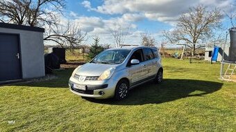 Nissan Note automat, 1.6 benzin,