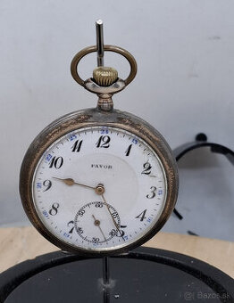 Predám funkčné strieborné starožitné vreckové hodinky FAVOR