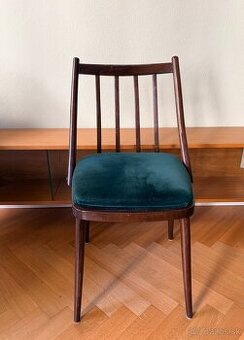 jedálenské stoličky