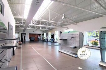 NA PRENÁJOM: reprezentatívny komerčný priestor v Novom Meste