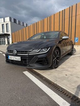VW Arteon SB R 2.0TSi 4x4 235Kw 2022 PANO/H&K/ŤAŽNÉ 💨💨💨