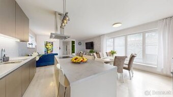 IHNEĎ VOĽNÝ - slnečný 4 izbový rodinný dom