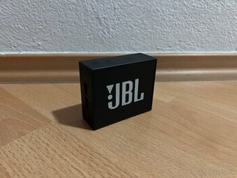 JBL GO