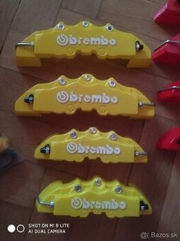 Kryty na brzdove strmene Brembo cervene cierne modre zlte