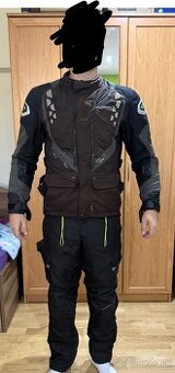 Moto bunda Macna Jura a nohavice Macna bora