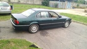 bmw e38 karoseria auta, neposkodene perfektny stav TOP