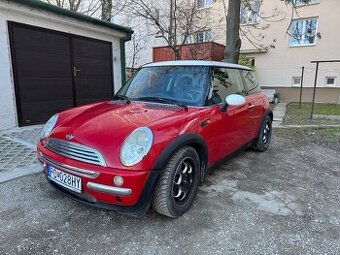 Mini Cooper R50 – roč. 2002