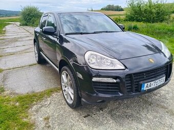Porsche Cayenne 4,8 biturbo 500k