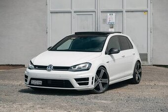 Volkswagen Golf R 2.0 TSI 4MOTION DSG