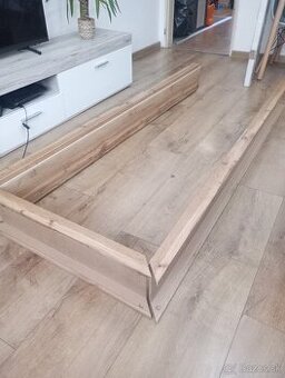 Oblozkova zarubna 70 CM práva