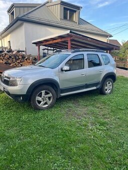 Duster 4x4 diezel rok 2013 Nova Stk Ek ťažné klima