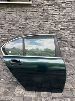 BMW 7 E65 - ZADNE PRÁVE DVERE