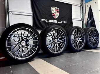 Porsche Cayenne 3 R21 Spyder Zimne