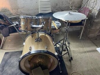 Predám vymením za eletricke bicie značky mapex V.series