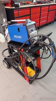 Predám zvaračku CO2 novú