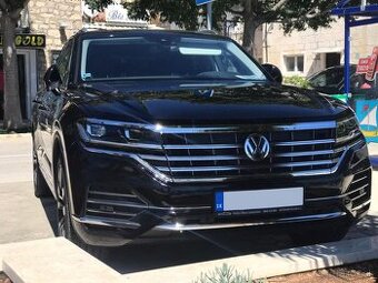 Prenájom auta Volkswagen Touareg III R-line 4-Motion 210kw