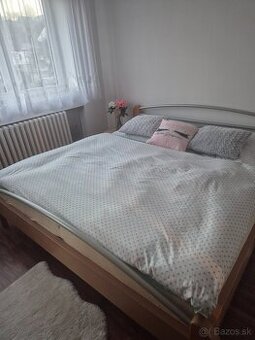 Predám skriňu a posteľ