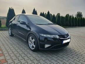 Predám Honda Civic 1.4 Sport - 1