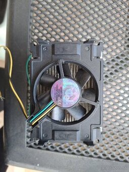 Chladič na CPU - 1