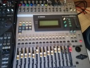Predam Yamaha 01v
