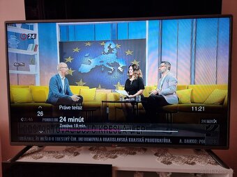 Predám LED TV LG 49LF510V Full HD - 1