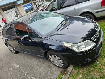 Citroën C4 1.4i, 65 kW – spoľahlivý a pohodlný hatchback