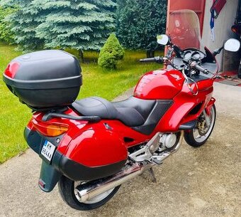 Honda NT 650 Deauville