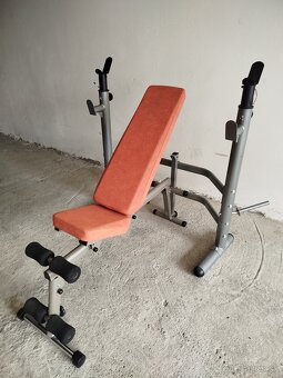 Masívne výsuvné stojany s lavičkou KETTLER
