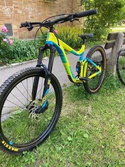 Zjazdový bicykel