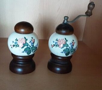 Vintage set soľnička a korenička