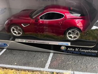 1:18 ALFA ROMEO 8C Competizione - Welly