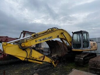 NEW HOLLAND E 215
