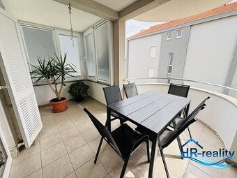 ☀NOVALJA (HR) - 3-izbový moderne zariadený apartmán