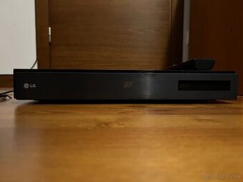 Predam 3d blu ray LG domace kino