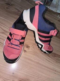 Tenisky Adidas vel.36,5