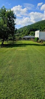 Rovinatý pozemok pre rodinný dom, 770m2, Kochanovce, Humenné