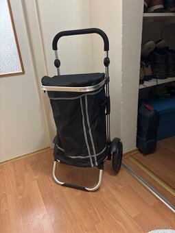 Vozík na nákupy pre seniorov