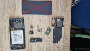 Rôzne náhradné diely na Samsung Galaxy S20 FE