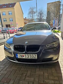 BMW e92 325xi manuál