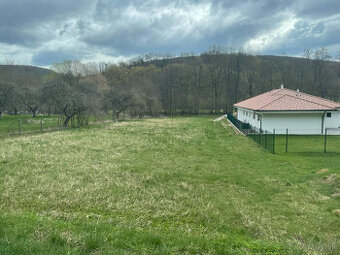 predam pozemok