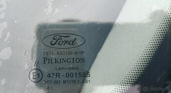 Čelné sklo Ford Mondeo mk4