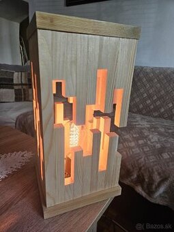 Stolná lampa