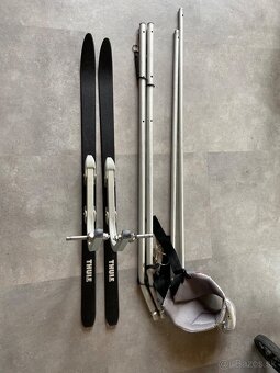 Thule Chariot - lyžiarsky set