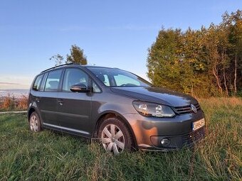 VW TOURAN 2013 1,6tdi 77kw/105k DSG/PANO/LEASING