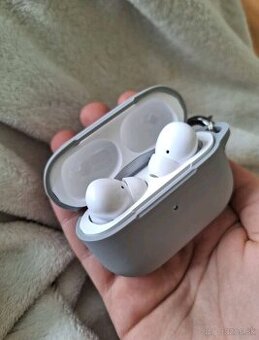 Nové bezdrôtové slúchadlá – štýl AirPods 2