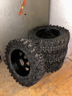 TREKKER 235/75 R15